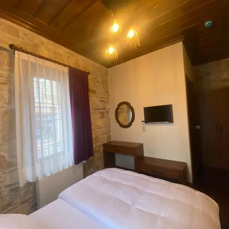 Dionysos 1789 Boutique Hotel Foca