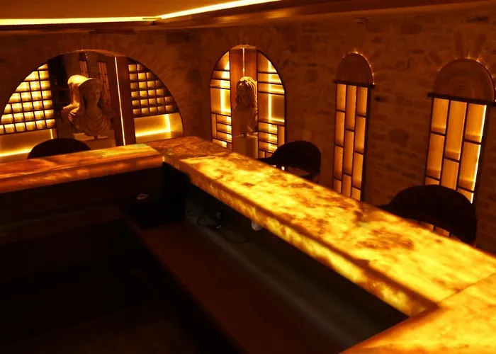 Dionysos 1789 Boutique *