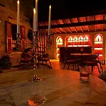 Dionysos 1789 Boutique