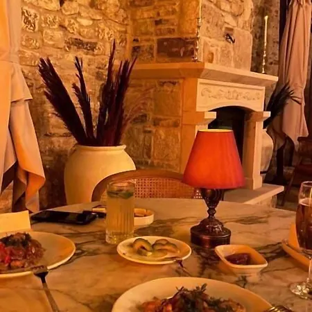 فندق Dionysos 1789 Boutique *