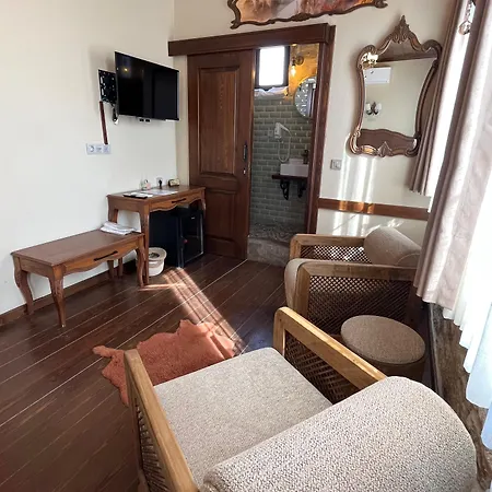Dionysos 1789 Boutique Hotel *