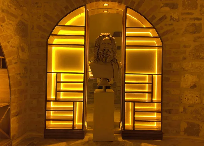 Dionysos 1789 Boutique Foça